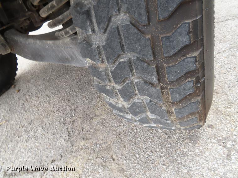 image for item DN9201 1989 Am General M998 H1 Hummer humvee