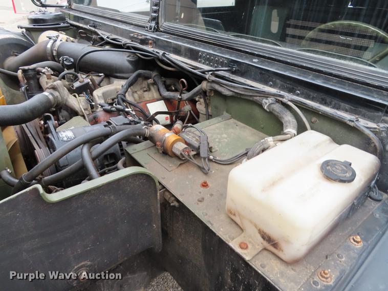 image for item DN9201 1989 Am General M998 H1 Hummer humvee