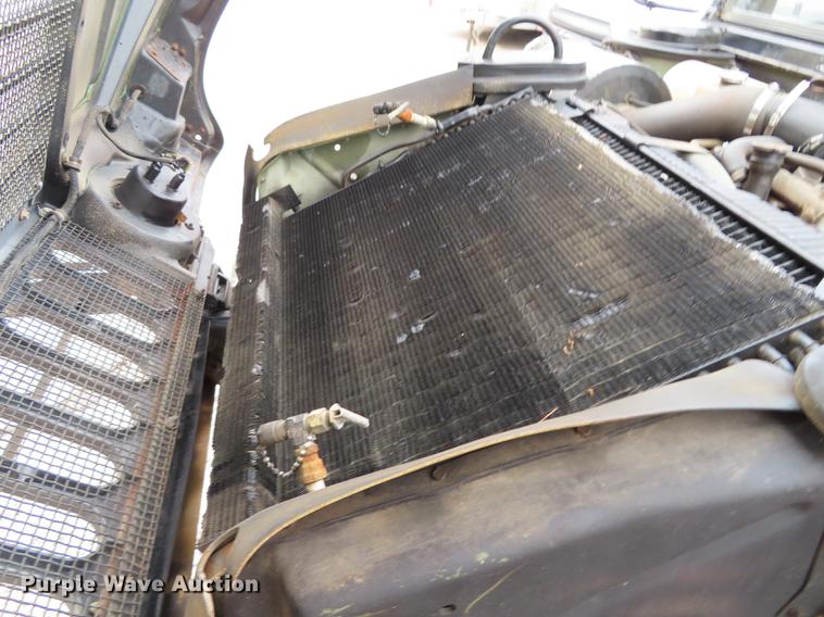 image for item DN9201 1989 Am General M998 H1 Hummer humvee