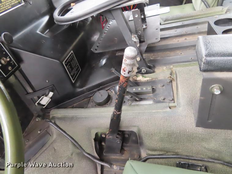 image for item DN9201 1989 Am General M998 H1 Hummer humvee