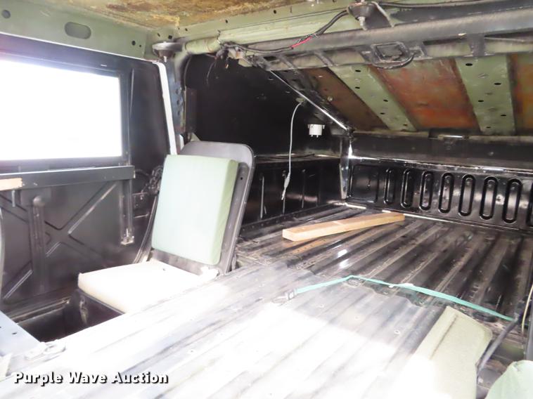 image for item DN9201 1989 Am General M998 H1 Hummer humvee