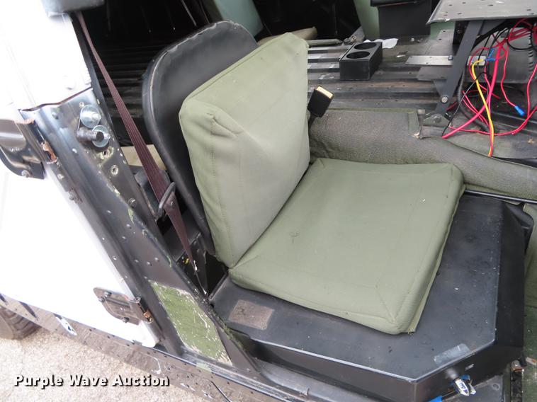 image for item DN9201 1989 Am General M998 H1 Hummer humvee