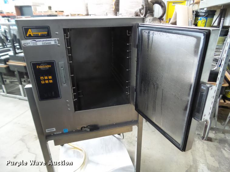 image for item DZ9480 2012 Accutemp Evolution boilerless steamer