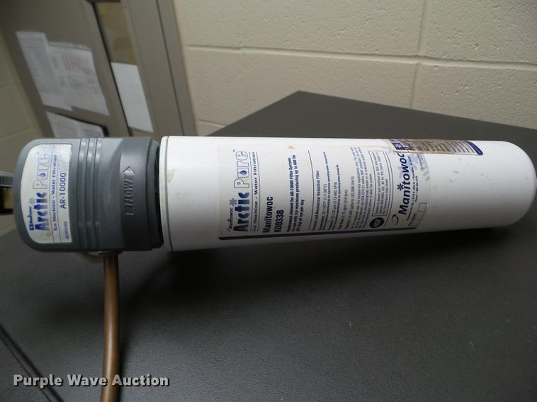 image for item DZ9483 Manitowoc SY0304A ice maker