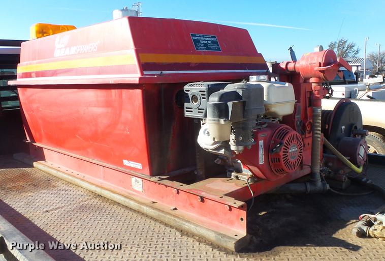 image for item ES9262 2004 John Bean sprayer