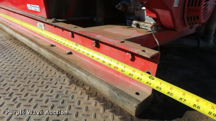 image for item ES9262 2004 John Bean sprayer