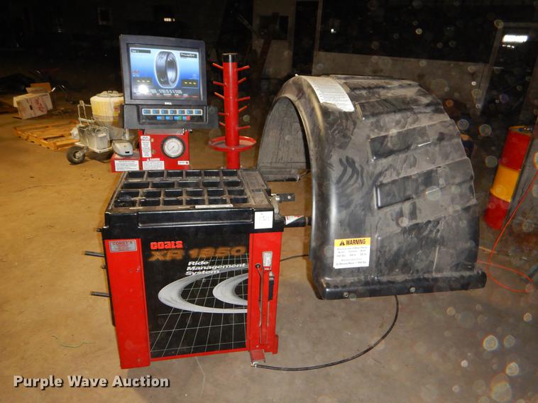 image for item EW9594 Coats XT1850 tire balancer