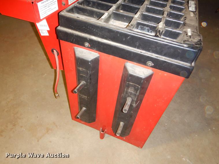 image for item EW9594 Coats XT1850 tire balancer