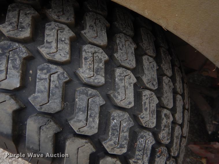 image for item EW9595 Ex Mark LZD25KD605 ZTR lawn mower