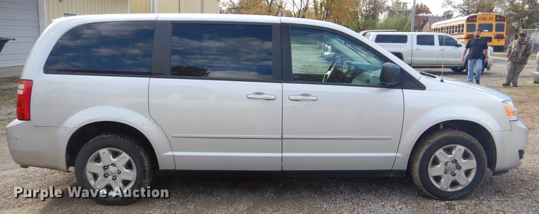 image for item EW9597 2009 Dodge Grand Caravan SE van