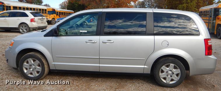 image for item EW9597 2009 Dodge Grand Caravan SE van