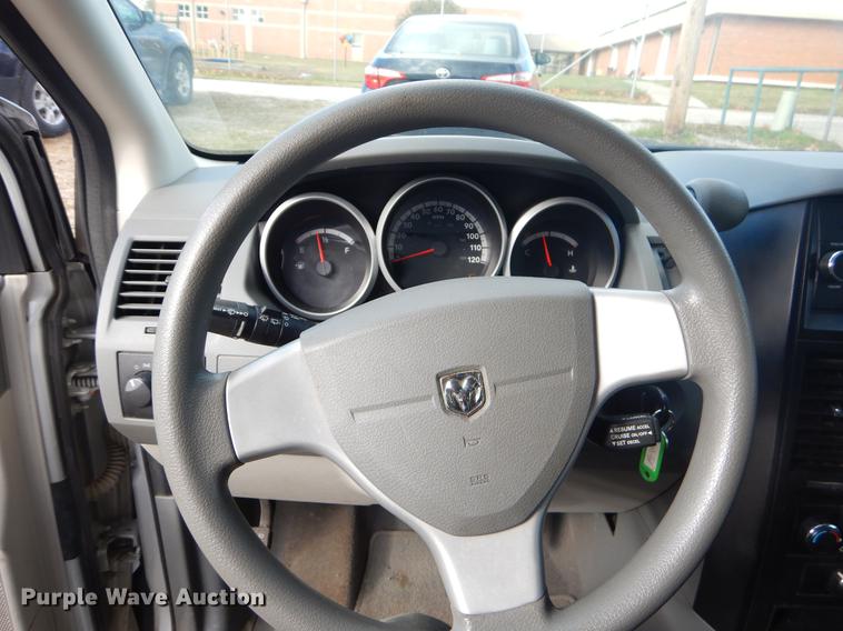 image for item EW9597 2009 Dodge Grand Caravan SE van