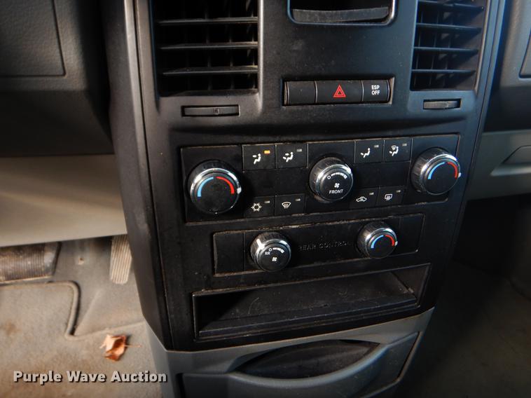 image for item EW9597 2009 Dodge Grand Caravan SE van