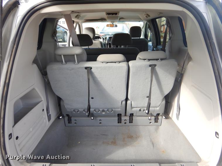 image for item EW9597 2009 Dodge Grand Caravan SE van