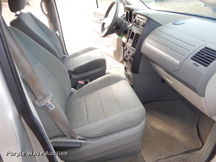 image for item EW9597 2009 Dodge Grand Caravan SE van