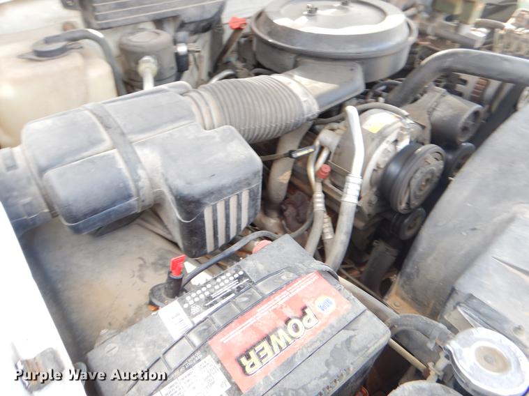 image for item EW9598 1994 Chevrolet Suburban C1500 SUV