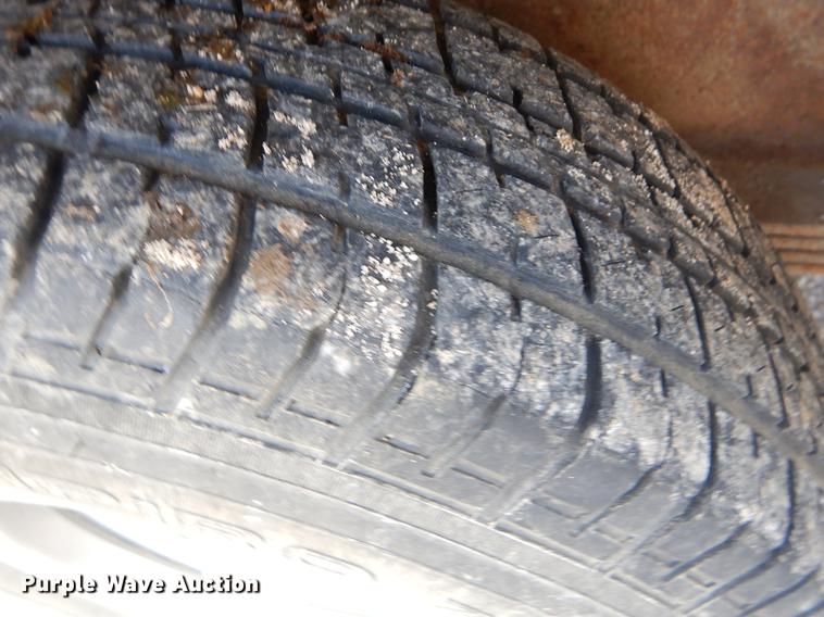 image for item EW9598 1994 Chevrolet Suburban C1500 SUV