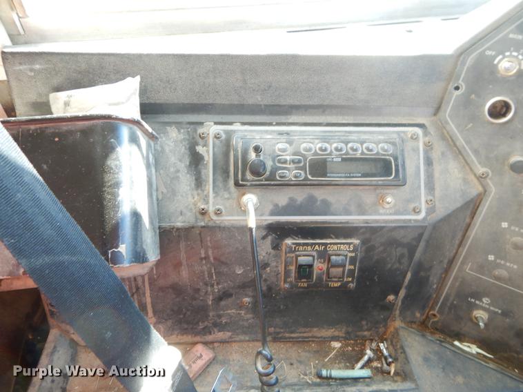 image for item EW9599 2000 Chevrolet Blue Bird school bus