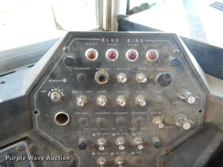 image for item EW9599 2000 Chevrolet Blue Bird school bus