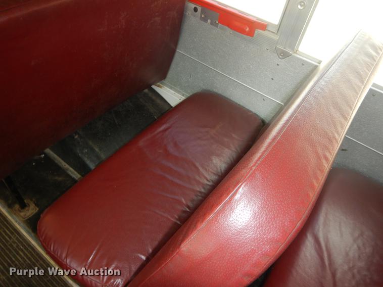 image for item EW9599 2000 Chevrolet Blue Bird school bus