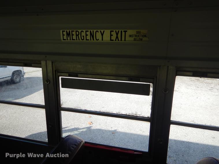 image for item EW9599 2000 Chevrolet Blue Bird school bus