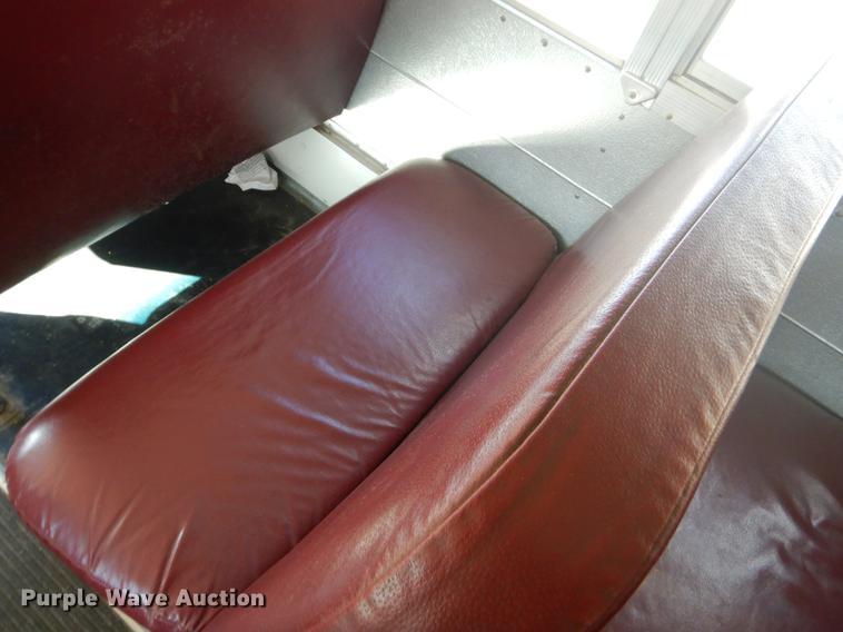 image for item EW9599 2000 Chevrolet Blue Bird school bus