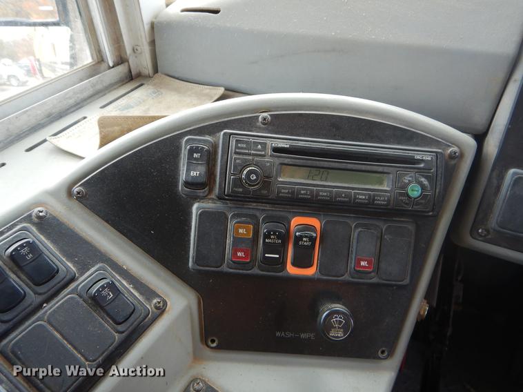 image for item EW9600 2005 Blue Bird Vision school bus