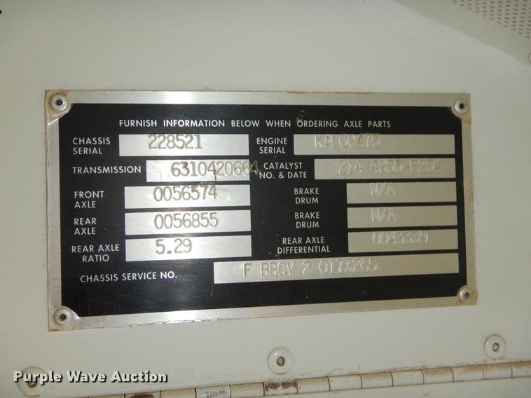 image for item EW9600 2005 Blue Bird Vision school bus