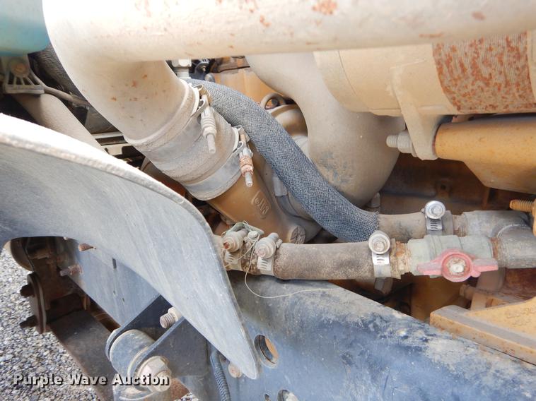 image for item EW9600 2005 Blue Bird Vision school bus