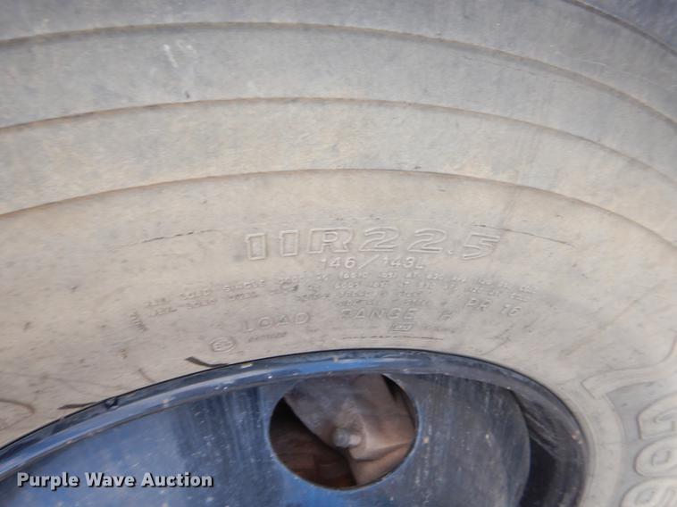 image for item EW9600 2005 Blue Bird Vision school bus