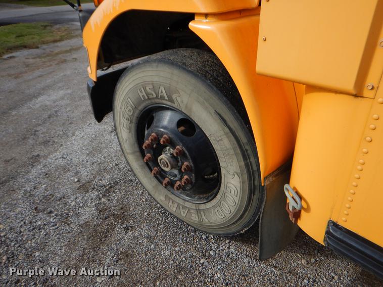 image for item EW9600 2005 Blue Bird Vision school bus