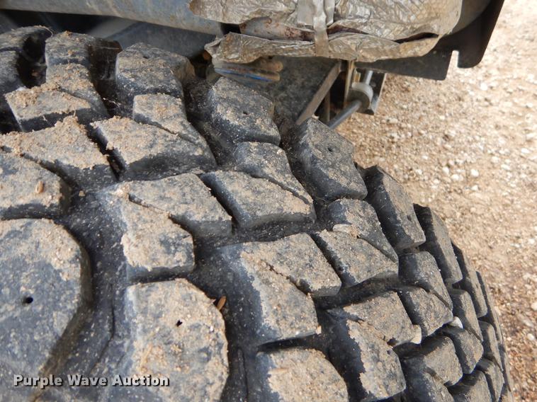 image for item EW9602 2012 John Deere Gator 855DSL utility vehicle