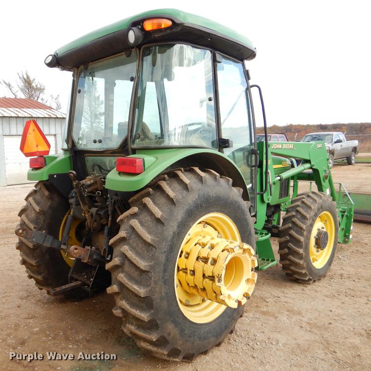 image for item EW9604 2002 John Deere 5520 tractor