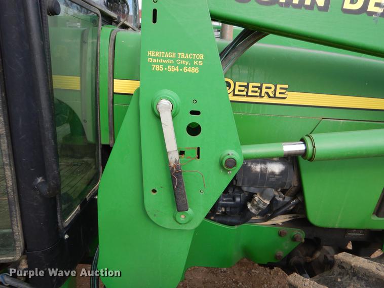 image for item EW9604 2002 John Deere 5520 tractor