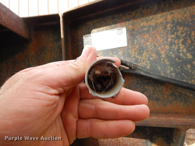 image for item EW9605 1997 Circle D 24GNFBBT equipment trailer