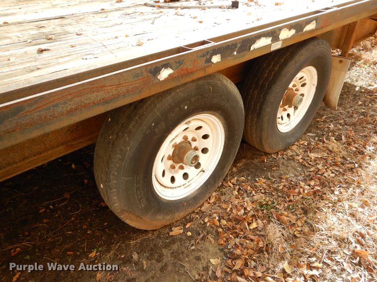 image for item EW9605 1997 Circle D 24GNFBBT equipment trailer