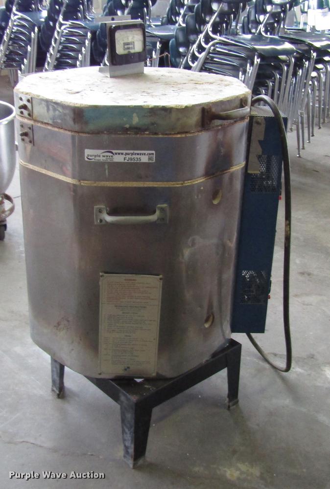 image for item FJ9535 Cres B-23-H kiln