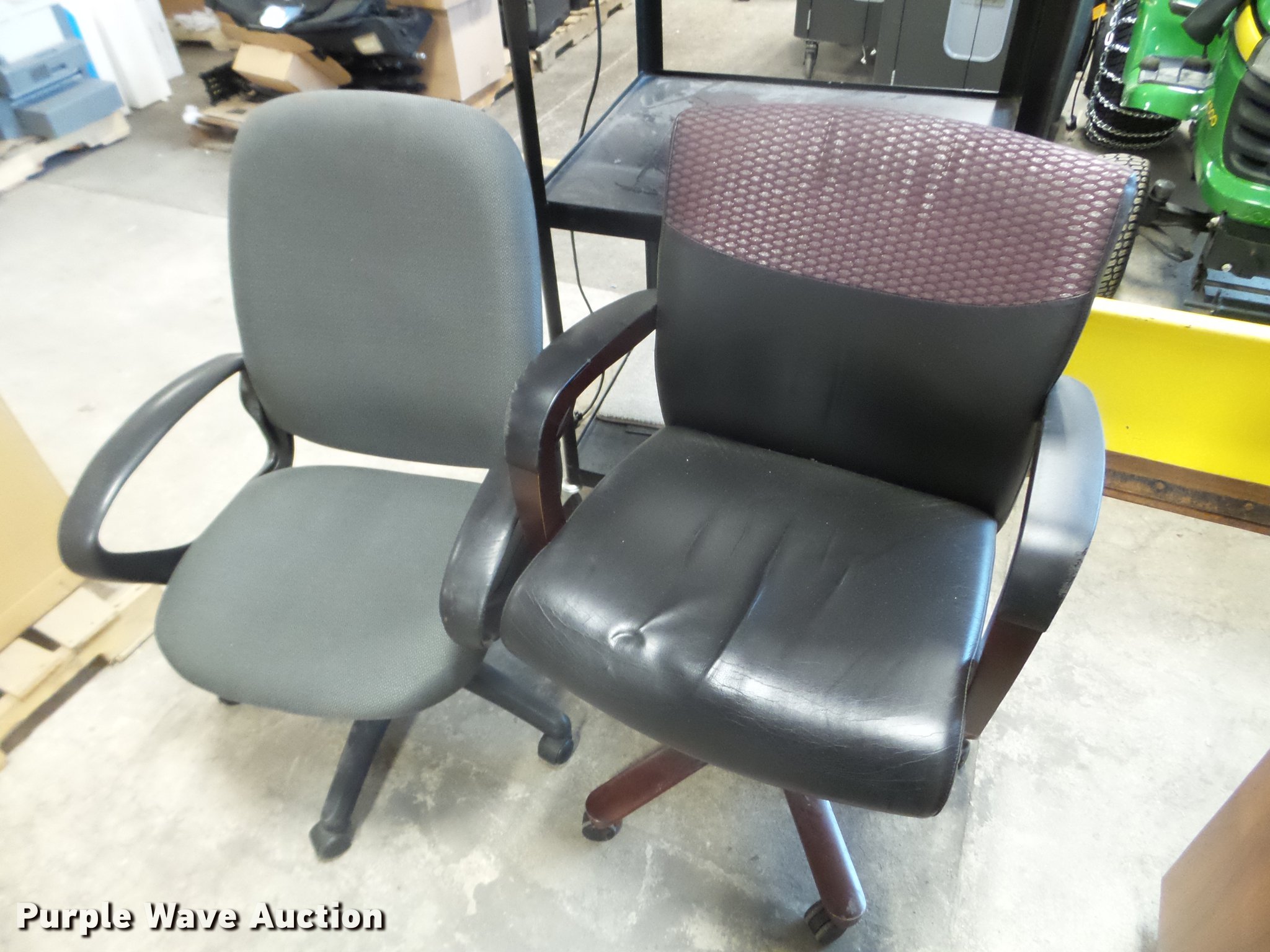 Office supplies in Des Moines, IA Item DX9636 sold Purple Wave