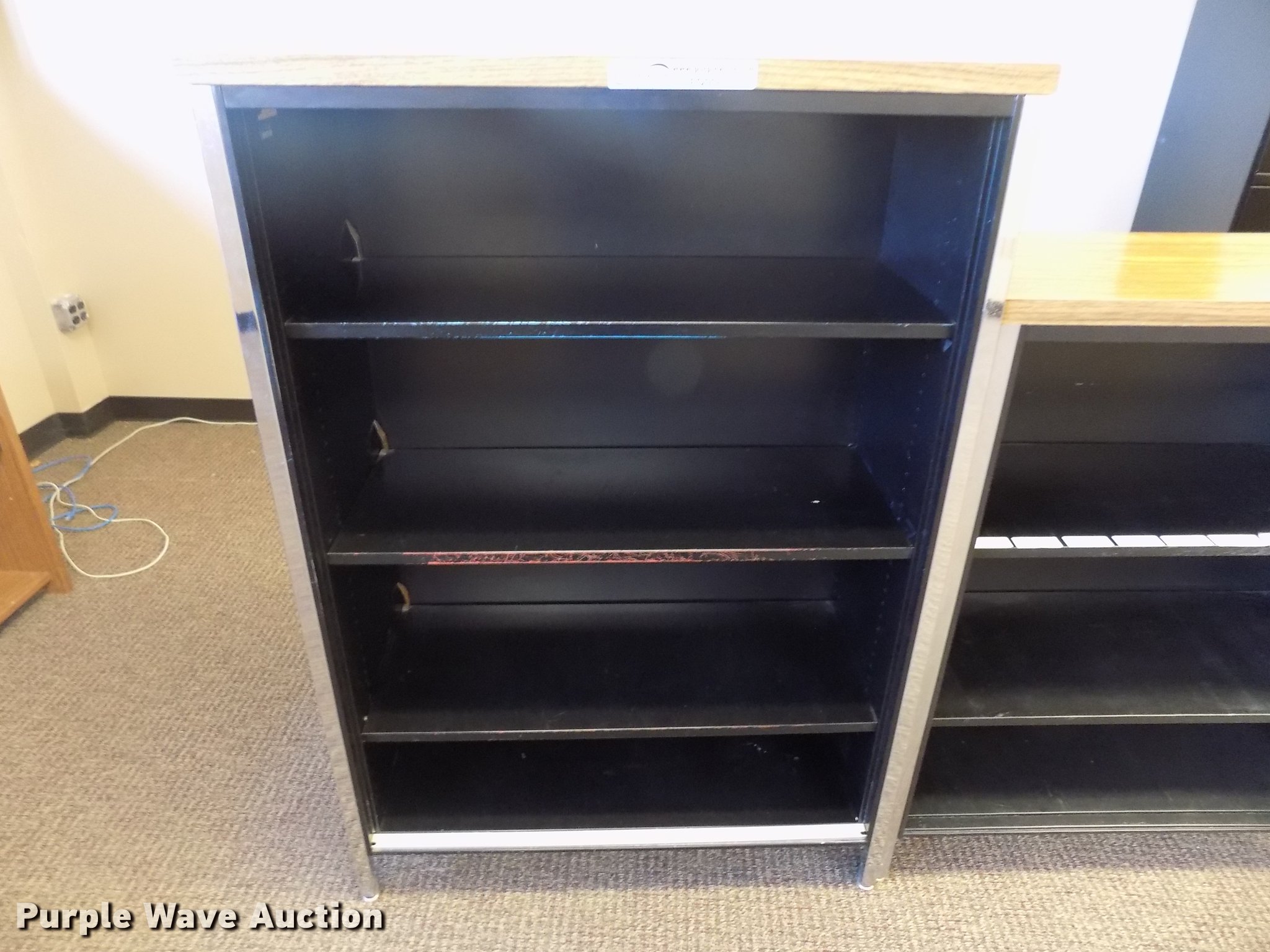 Furniture in Oklahoma City, OK Item FQ9084 sold Purple Wave