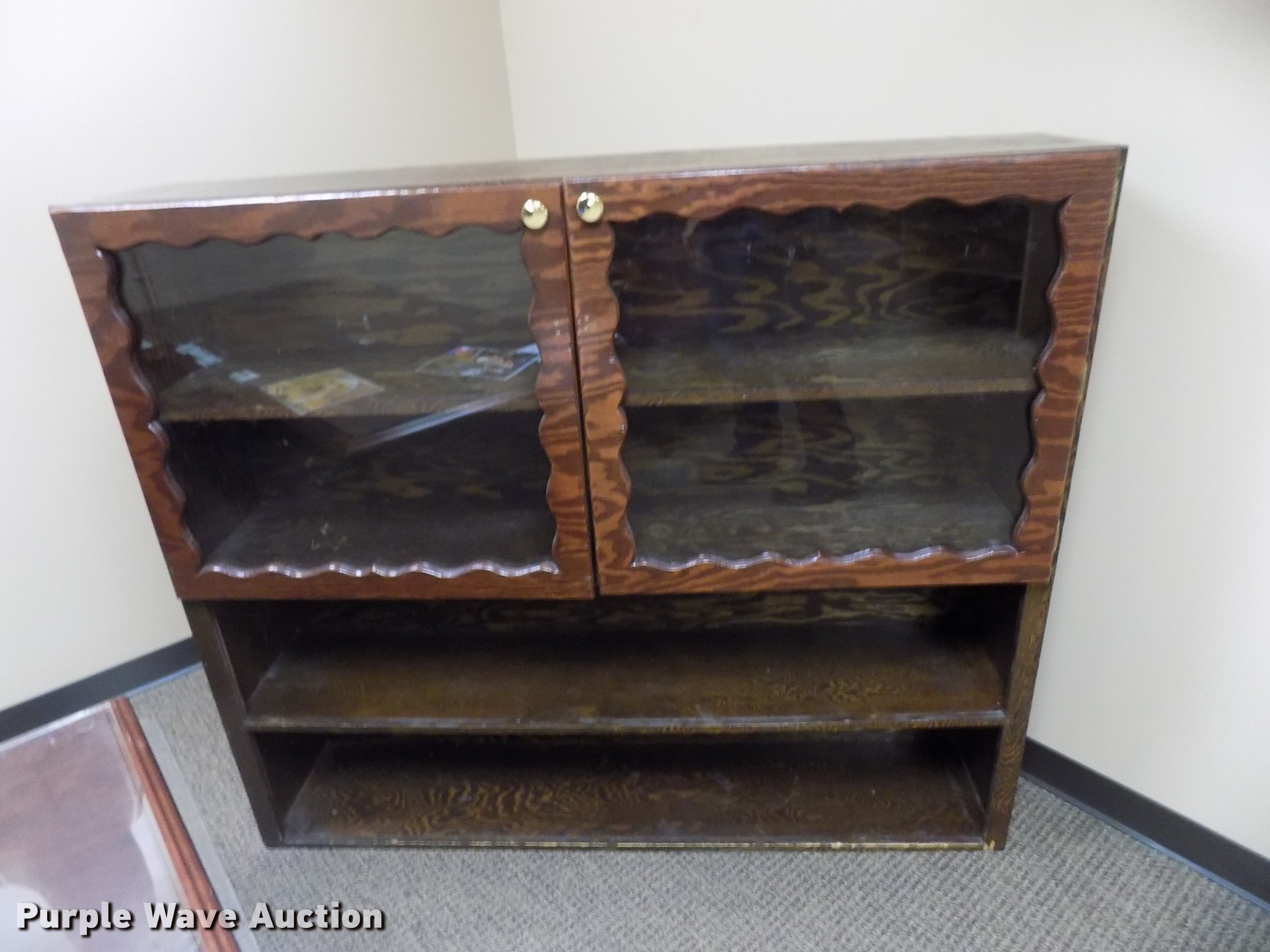 Furniture in Oklahoma City, OK Item FQ9099 sold Purple Wave