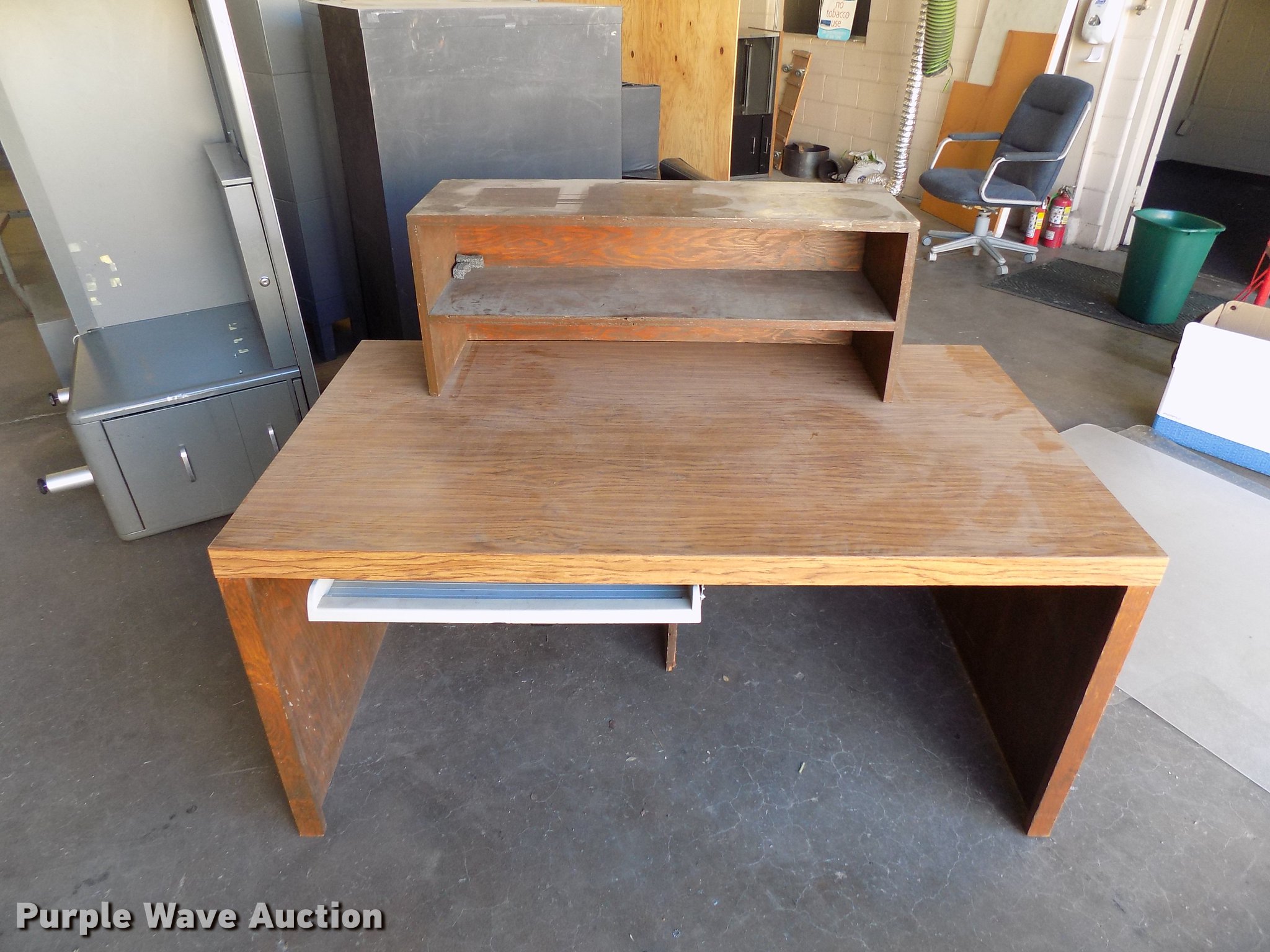 Furniture in Oklahoma City, OK Item FQ9107 sold Purple Wave