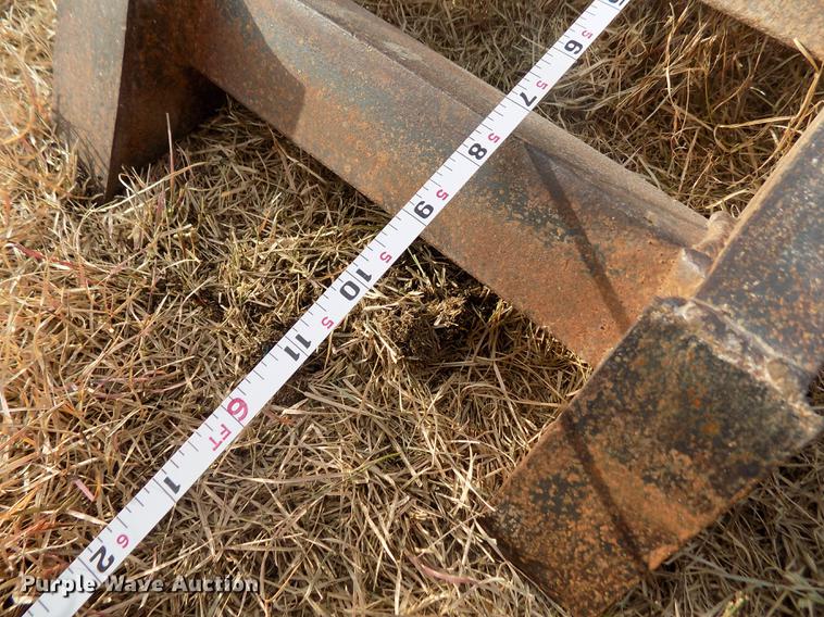 image for item DB4766 2011 Travalong dump trailer