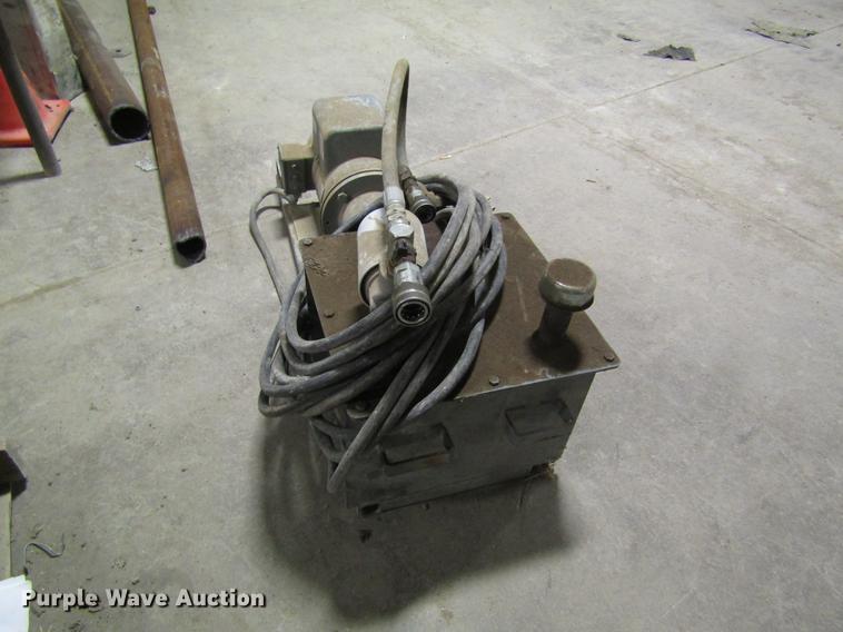 image for item DB4822 Moly Silencer livestock chute