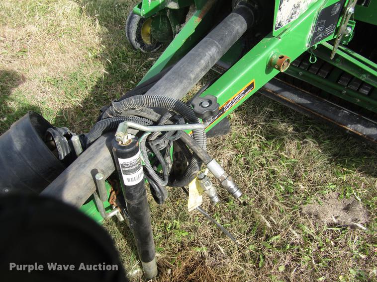 image for item DB4823 2011 John Deere 568 round baler