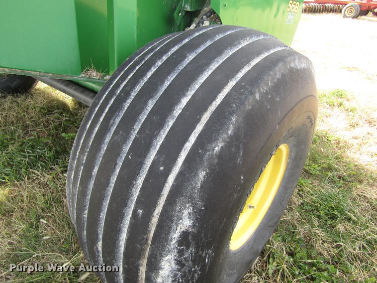 image for item DB4823 2011 John Deere 568 round baler