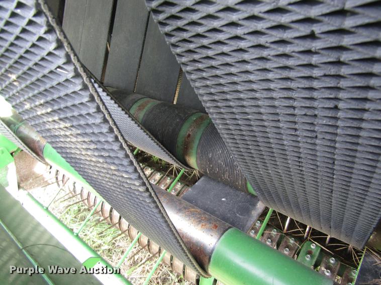 image for item DB4823 2011 John Deere 568 round baler