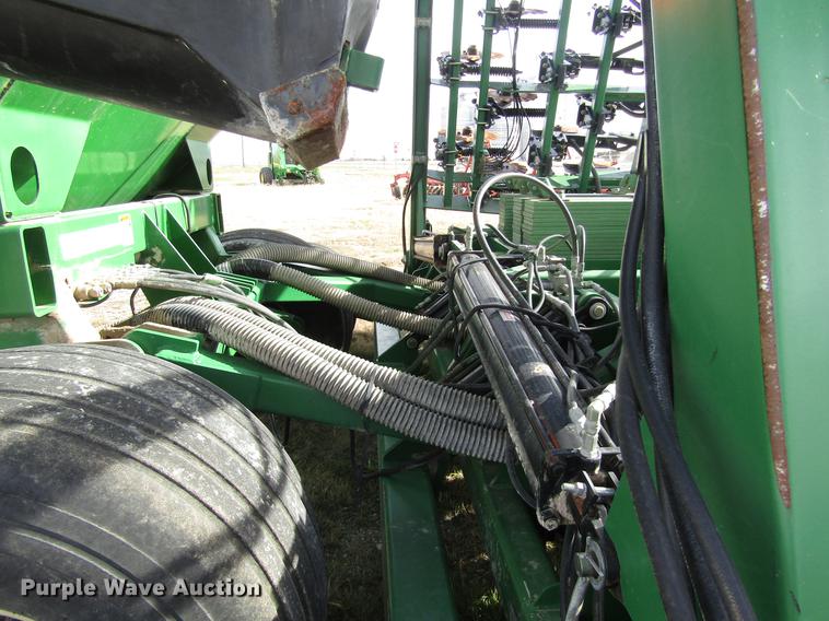 image for item DB4824 Great Plains NTA3510 air no-till grain drill