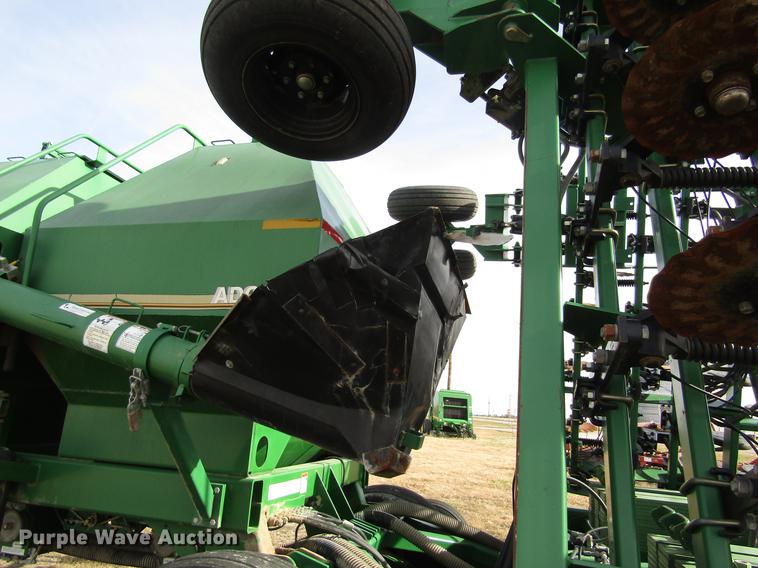 image for item DB4824 Great Plains NTA3510 air no-till grain drill