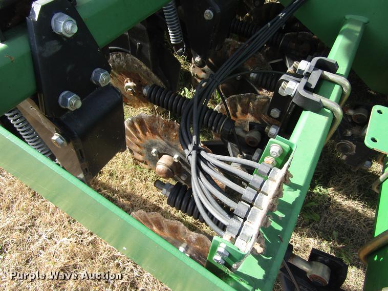 image for item DB4824 Great Plains NTA3510 air no-till grain drill