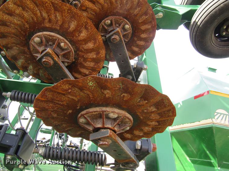 image for item DB4824 Great Plains NTA3510 air no-till grain drill